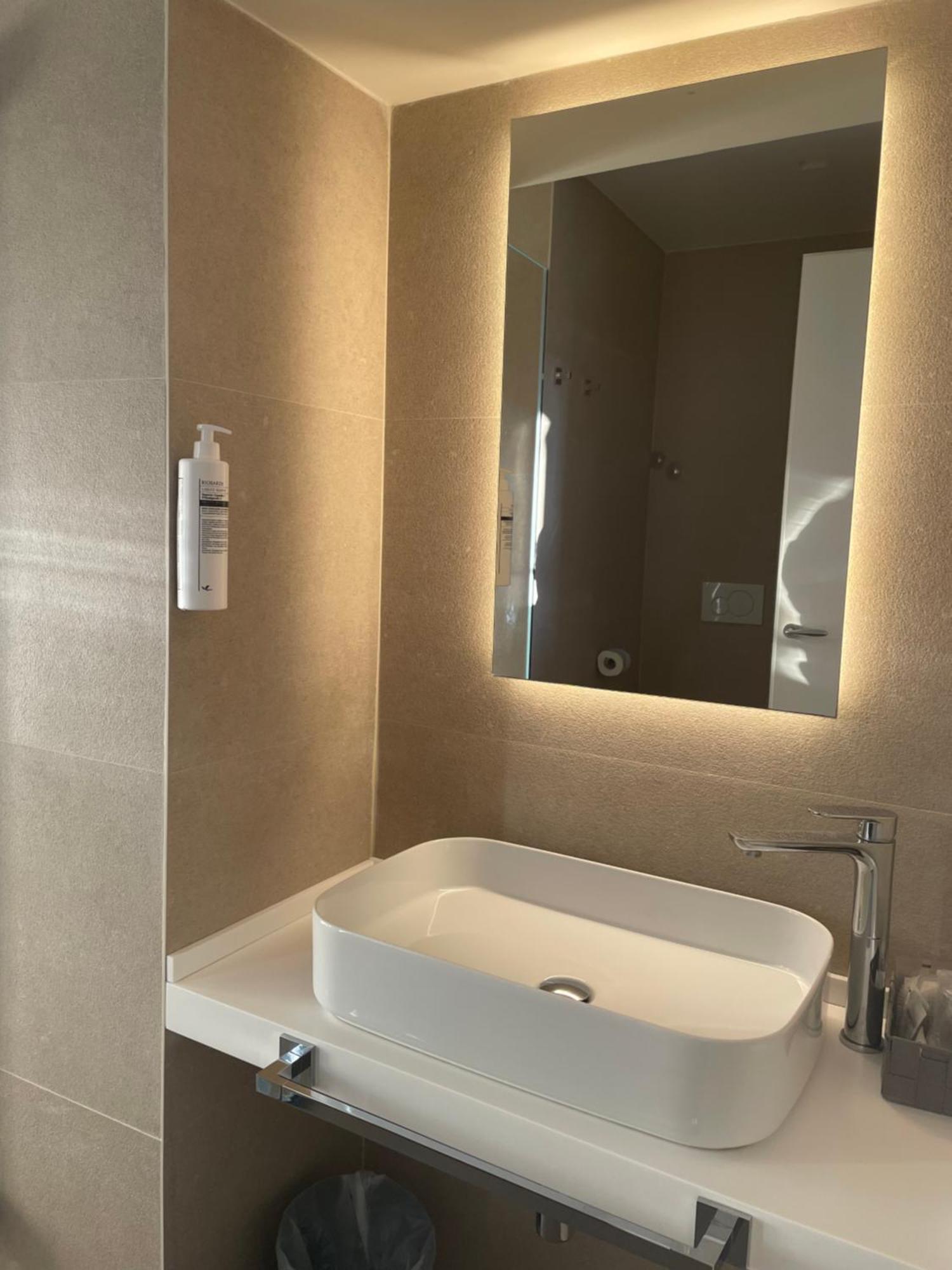 Asisium Boutique Hotel 4*